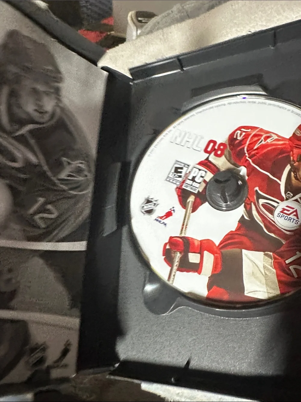 NHL 08 PC Game and FORMULA CHALLENGE l-used